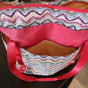 Baggallini Beach bag